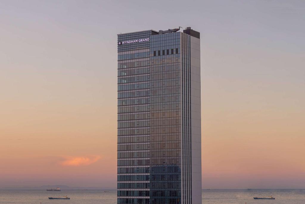 윈덤 그랜드 부산 이진