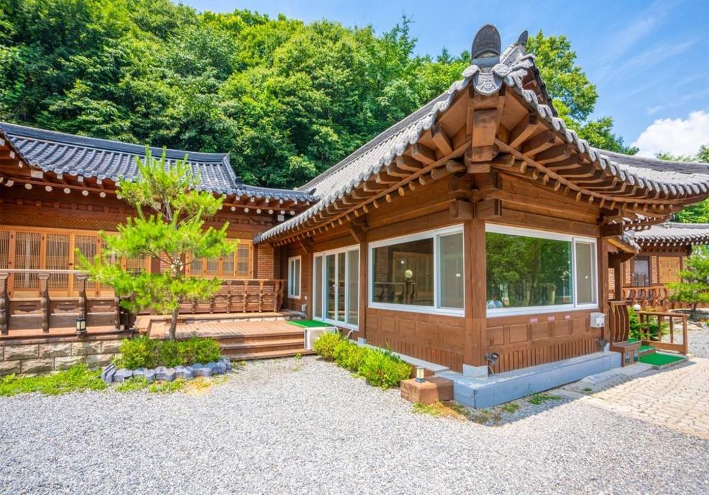 예직 한옥 펜션