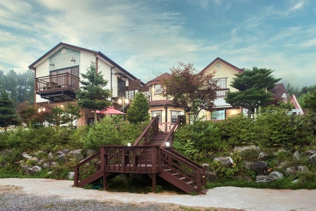 대화면의 프라이빗 하우스 (100m², 침실 3개, 프라이빗 욕실 2개)