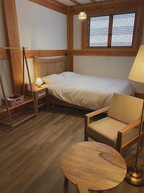 Gyeongju Hanokstay Darak