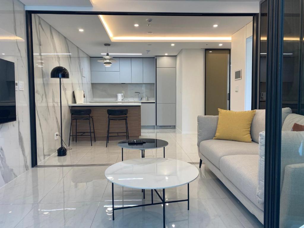 강남의 아파트먼트 (42m², 침실 1개, 프라이빗 욕실 1개)
