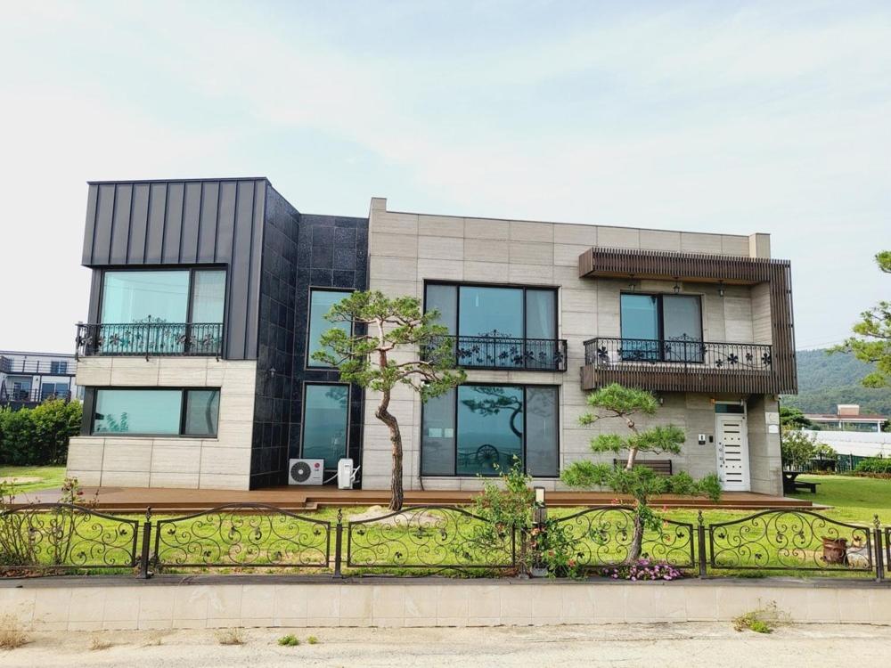 그레이스 펜션