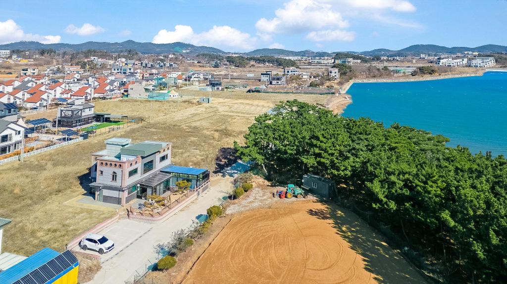 주니 펜션