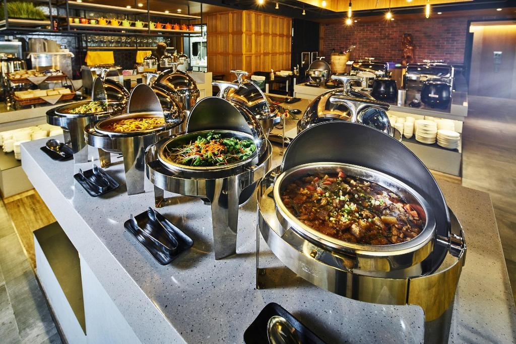 🥰 커플 여행에 찰떡! ‘Harbour 10 Hotel’ 대만 가오슝 데이트 감성숙소 리뷰 post thumbnail image