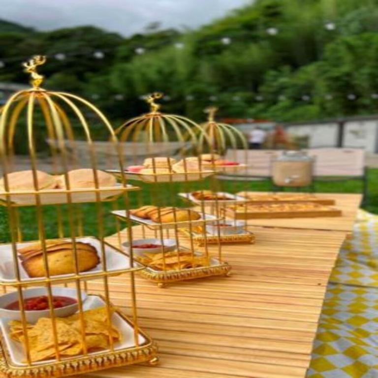 Youye's luxury camping(悠野's豪華露營)
