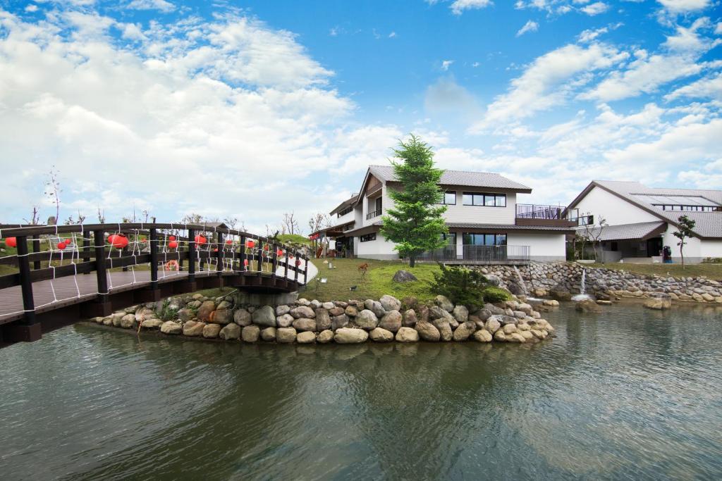Dancewoods Hotels and Resorts