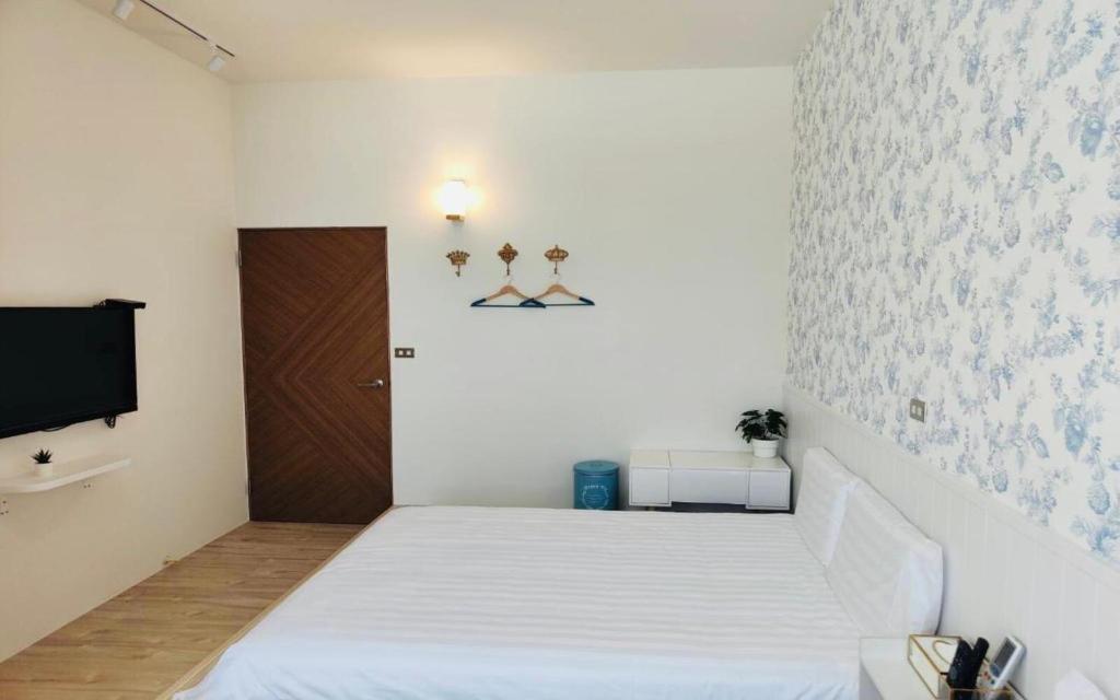 Vicky House
